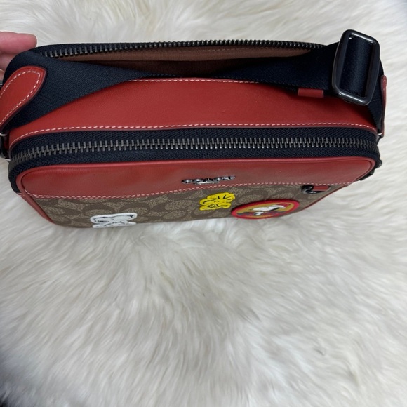 Coach x Peanuts Graham crossbody - Picture 3 of 7